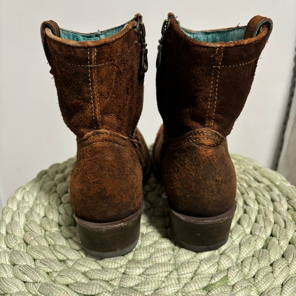 CORRAL Western Style Round Toe Lamb Leather Ankle Eudora Boots Chocolate-Tan - Picture 7 of 10